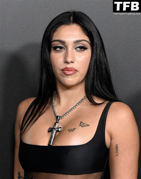 Lourdes Leon Shows Off Her Sexy Tits At The Thierry Mugler