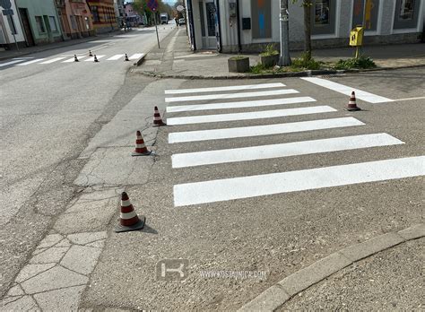 Zapo Elo Obilje Avanje Horizontalne Saobra Ajne Signalizacije Kostajnica