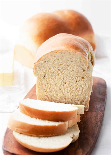 The BEST Homemade Bread Recipe – Delicious Secret