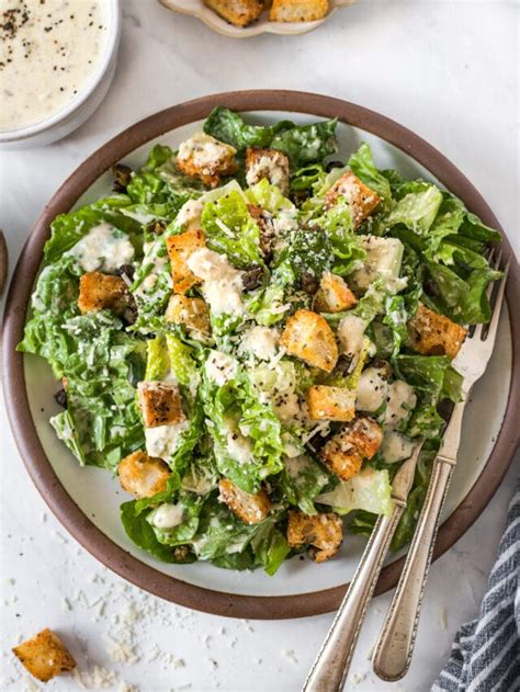 The Best Tasting Vegan Caesar Salad Its Easy Simply Ceecee