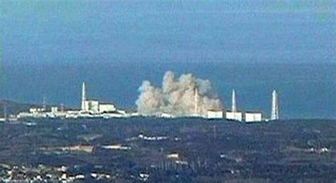 Giappone Esplosione In Centrale Nucleare Allarme Radiazioni Evacuato