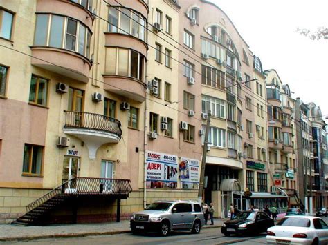 Вул. Дмитрівська 46 , Київ — фото і відео будинку, відгуки мешканців ...