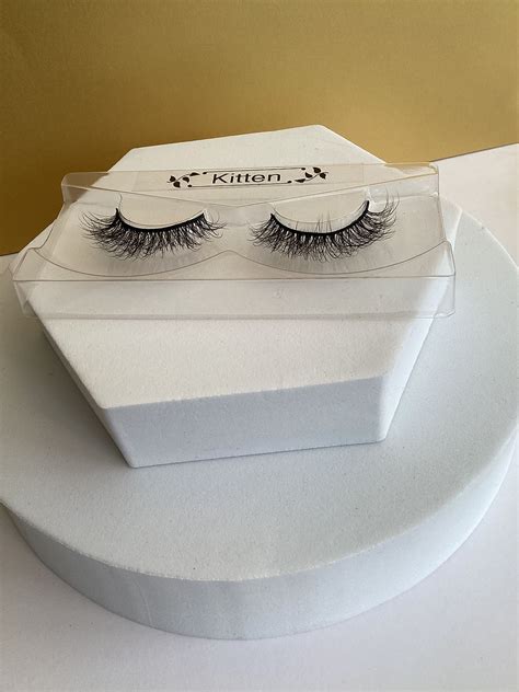 Luxury False Eyelashes Store | Darling Me | United Kingdom