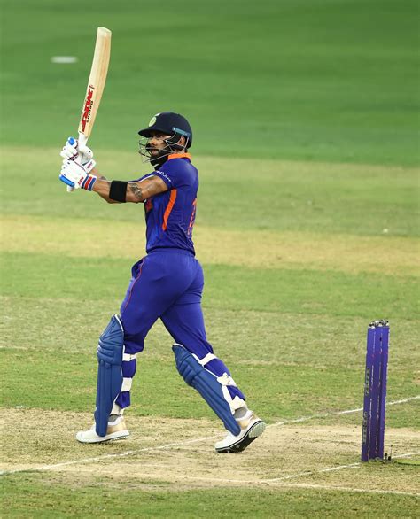 Virat Kohli puts one away | ESPNcricinfo.com