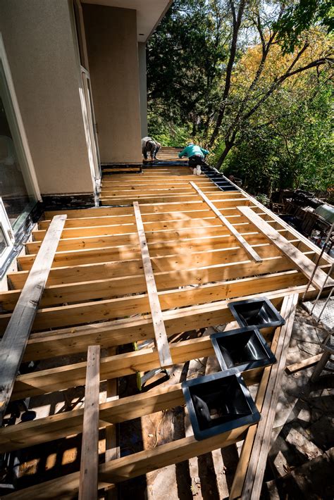 Avenue lawrence construction will halt traffic for the next three weeks 12