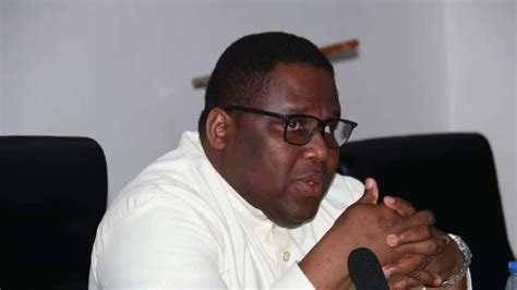 Bénin le père Aguénounon se prononce sur la proposition de loi d