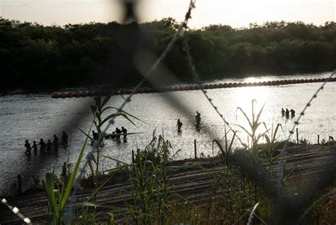 Feds argue for removal of Texas’ floating border barrier in federal ...