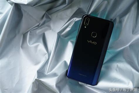 驍龍7106gb水滴屏，vivo Z3堪稱千元性能機皇！ 每日頭條