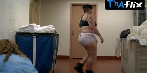 Natasha Lyonne Lesbian Scene In Orange Is The New Black Tnaflix