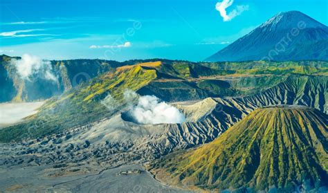 Mount Bromo Volcano During Sunrise Photo Background And Picture For ...