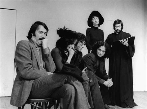 The early years of The Second City – Chicago Tribune