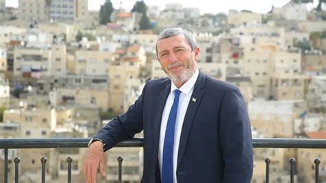 יותר אהבה | ערוץ 7