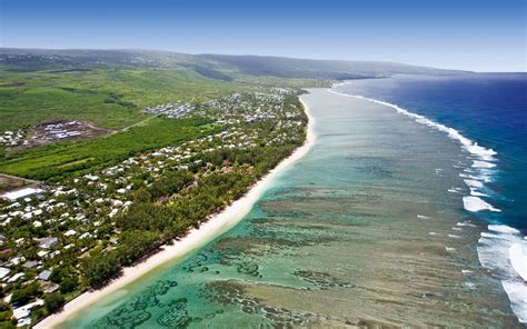 hotel lux saint gilles  reunion ovoyages