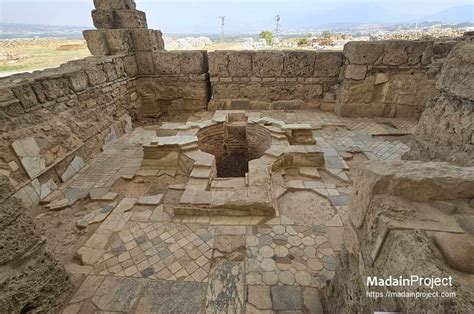 laodicean church madain project en