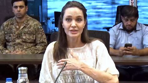 Angelina Jolie Visits Pakistan To Support People Affected By Floods