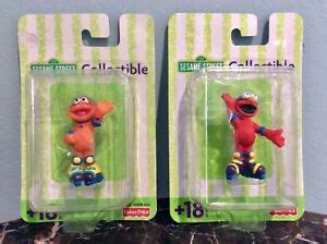 2 Sesame Street Elmo And Zoe Figures Toy Collectible | eBay