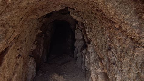 Exploring A Abandoned Mine Near Bullhead City Az Youtube