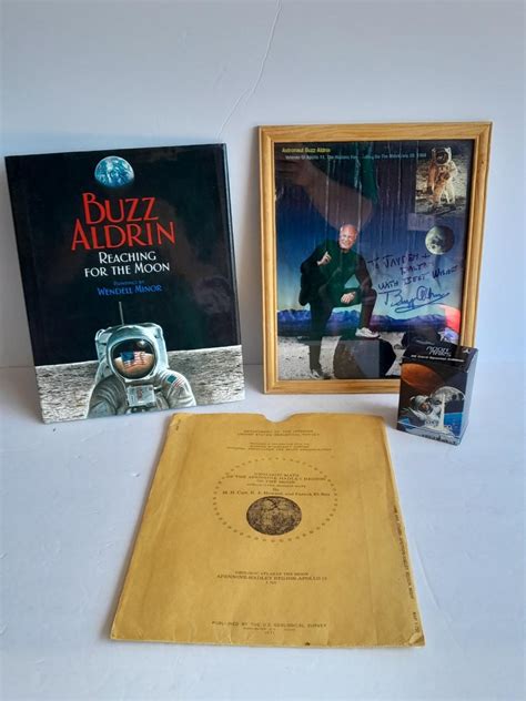 Autographed Buzz Aldrin Book Picture With Moon And Mars Trading Cards