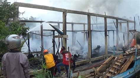 Rumah Di Tambak Permai Ludes Terbakar