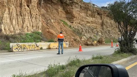 Ladera Se Deslava En Fraccionamiento El Soler Autoridades Despejan El