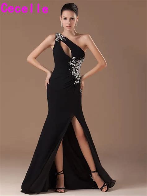 2019 Sexy Long Black Prom Dresses One Shoulder Crystals A Line Sweep