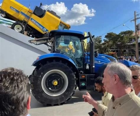 Notícias Ciro Gomes é Hostilizado Por Bolsonaristas Em Feira Agrícola Portal Do Zacarias A