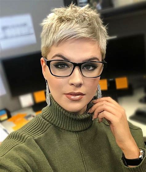 65 Neue Pixie Haircut Ideen Für 2019 Short Hairstyles For Thick Hair