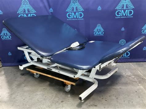 Chattanooga Adapta 7050 Treatment Table For Sale