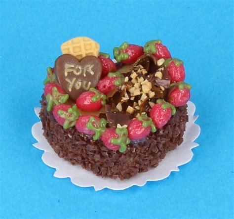 Maisons De Poup Es Sm G Teau Coeur Au Chocolat Et Aux Fraises