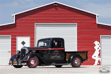 Randy Lotz garage built 1935 Dodge Truck — Old Custom Cars