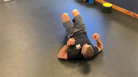 3 Thoracic Rotation W Accumobility Balls Youtube