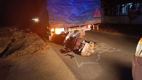 Tabrak Truk Mogok Pengendara Motor Di Bangka Barat Dilarikan Ke Rumah