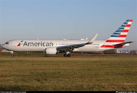 N Aa American Airlines Boeing Er Wl Photo By Erwin Van Hassel