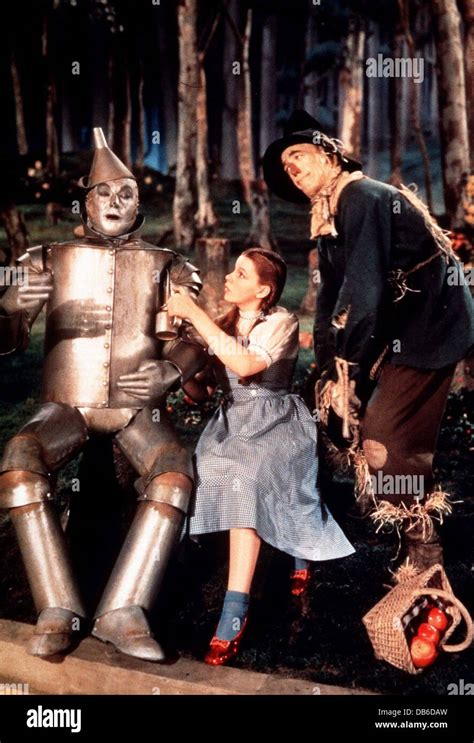 El Mago De Oz De Mgm Dirigida Por Victor Fleming Con Judy