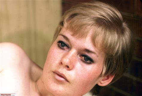 Classic Pussy Several Teenage Girls Enjoy XXX Dessert Picture