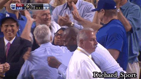 Yasiel Puig with bat flip for the ages on triple