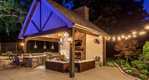 Covered Outdoor Kitchen With Fireplace – Fireplace Guide by Linda