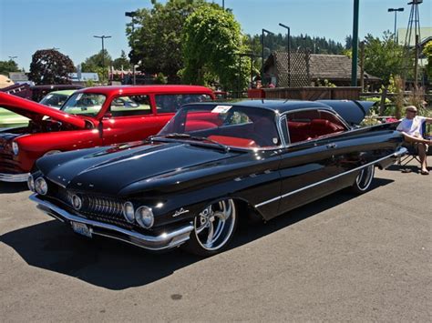 Dick Uhlenkott 1960 Buick LeSabre Street Rodder Magazine