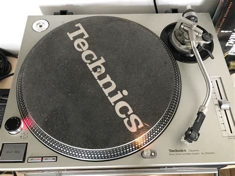 SL 1200 MK2 Technics SL 1200 MK2 Audiofanzine