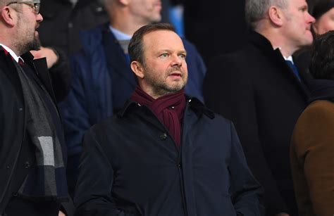 Manchester United’s Woodward Plans Exit Amid Super League Chaos - Bloomberg