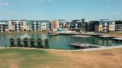 Residences At Boardwalk Cowen Construction