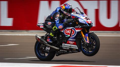 Hasil WorldSBK Mandalika Hari Ini Diwarnai Dua Red Flag Toprak