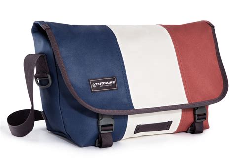 Timbuk2 Classic Messenger Bag Review | Travel Gear Addict