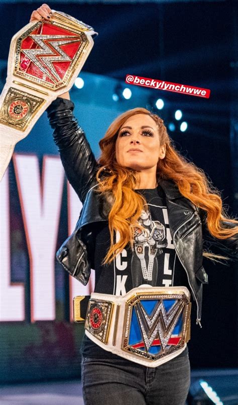 Becky 2 Belts Superstars Wearing Two Belts Beckylynch