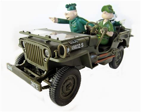 Miniatura Jeep Willys 1941 Recruta Zero Sargento Tainha 1 18 Mercado