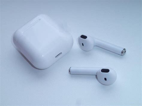 AirPhones Review: Bluetooth Earphone with Noise Cancellation System