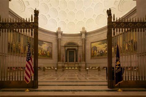 Washington Dc National Archives Guided Museum Tour Getyourguide