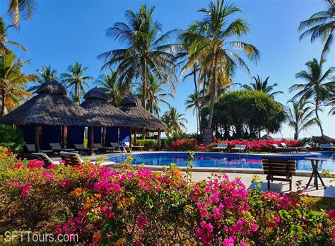 Affordable Tanzania trip for women - Safari and Zanzibar