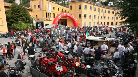 Raduni Moto Guzzi Open House Il Raduno Dei Guzzisti MotorBox