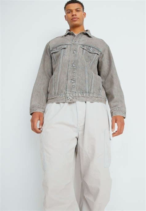 Levi S The Silvertab Trucker Denim Jacket Grey Denim Zalando De